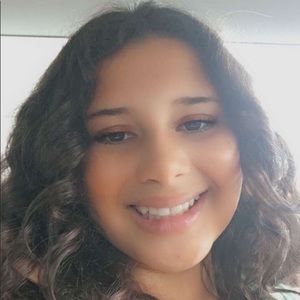 Meet your Posher, Alana